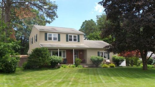 20 Buena Vista Ave, Glens Falls, NY 12804-1228