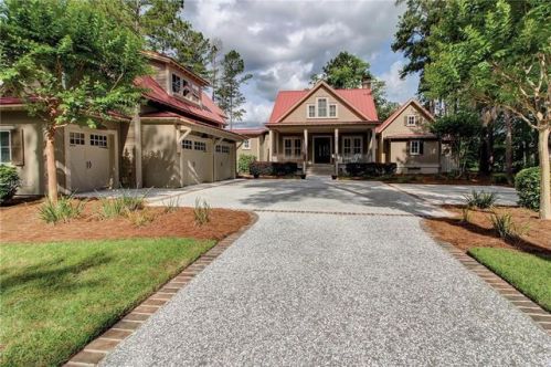 18 Colonel Hazzard Rd, Bluffton, SC 29909-7003