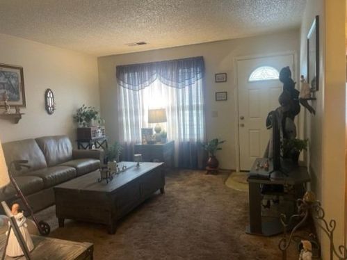 7012 Doris Ave, Winton CA  95388-9566 exterior