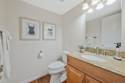 10883 Caravelle Pl, San Diego CA  92124-2048 exterior