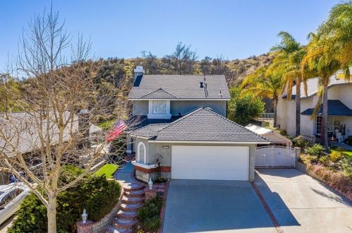 22846 Tamarack Ln, Santa Clarita, CA 91390-4136