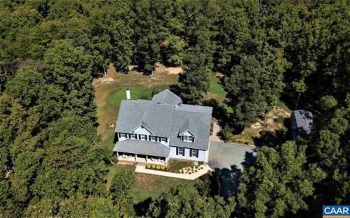 2819 Haden Martin Rd, Bybee, VA 22963-5422