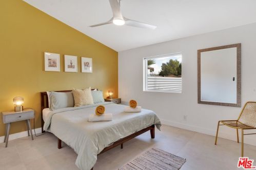 2031 Arnico St, Palm Springs CA  92262-4039 exterior