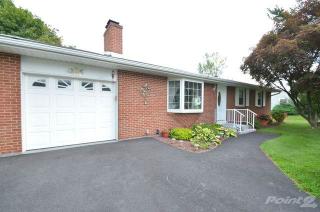444 Cherry Hill Rd, Nazareth, PA 18064-8848