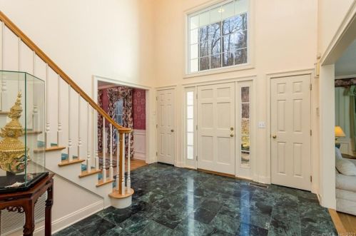 38 Rolling Hills Rd, Ridgefield, CT 06877-3522