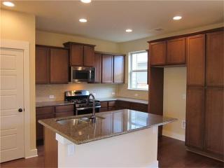 7710 Easy Wind Dr, Austin TX  78757 exterior
