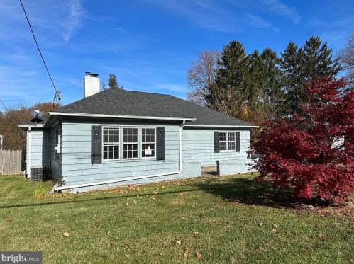 2047 Old Philadelphia Pike, Lancaster, PA 17602-3436