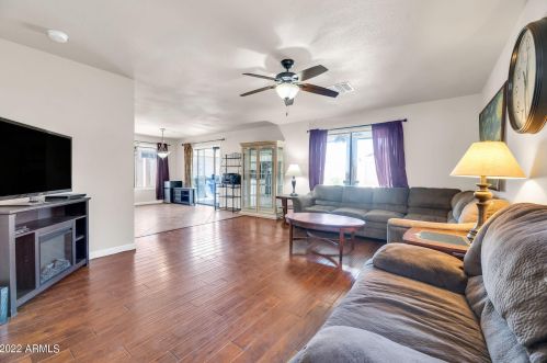 10862 Azalea Ave, Mesa, AZ 85208-8627