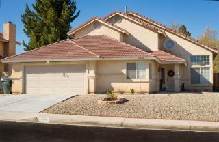 16526 Santiago St, Victorville, CA 92395-8763