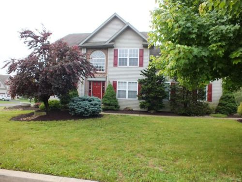 1012 Greenleaf St, Easton, PA 18040-8205