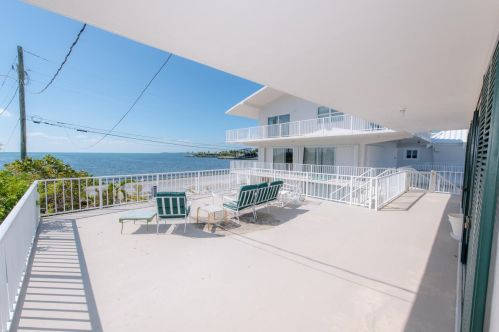 148 Marina Ave, Key Largo FL exterior