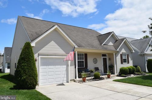 102 Lakewood Way, West Deptford, NJ 08096-5163
