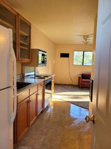 103 Tunis St, Lakeport CA  95453-4605 exterior