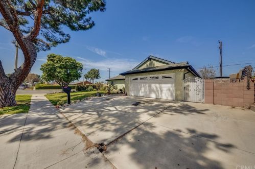 925 Bunbury Dr, Whittier, CA 90601-1208