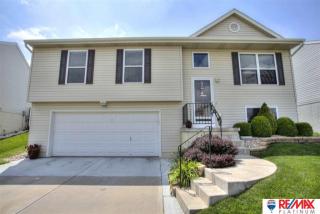 8460 155th St, Bennington, NE 68007-1895