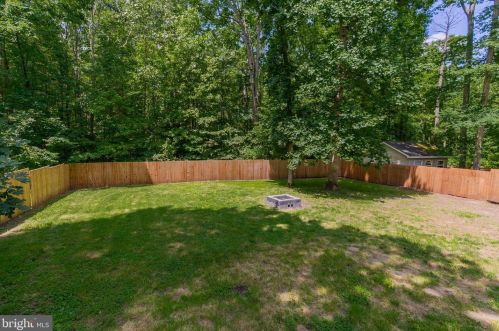 219 Land Or Dr, Ruther Glen VA  22546-1069 exterior