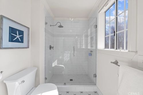 41664 Camino Del Vino, Temecula CA  92592-8439 exterior