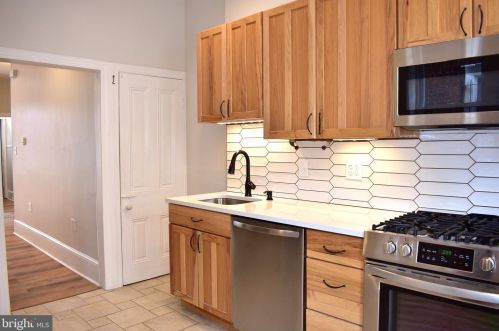 2320 Coral St, Philadelphia PA  19125-1534 exterior