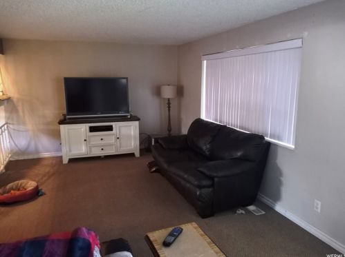 4042 Gramercy Ave, Ogden, UT 84403-2214