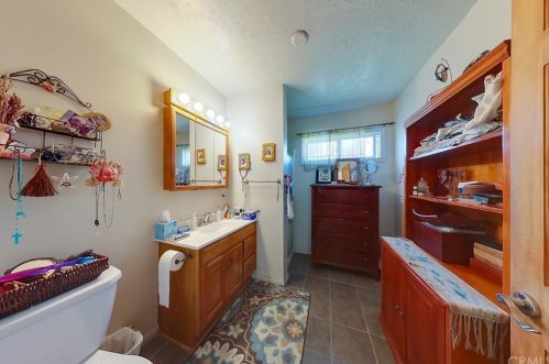 4333 Falcon Ave, Long Beach CA 90807-2503 exterior