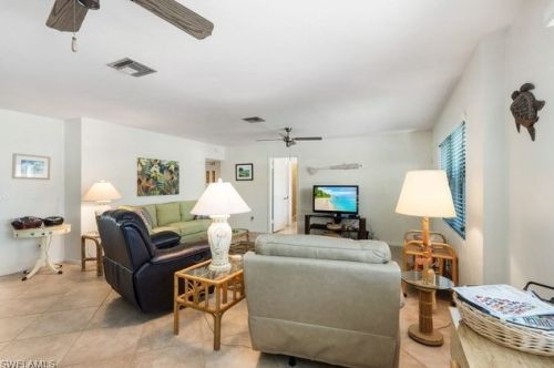 2355 Lemon St, Saint James City FL  33956-2082 exterior