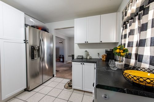 741 Sara Ln, Verona PA  15147-2636 exterior