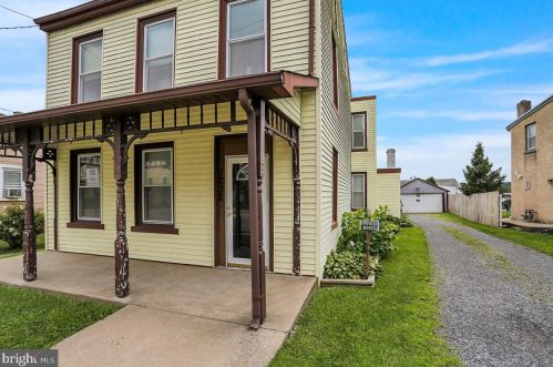 1232 Philadelphia Ave, Gilbertsville, PA 19525-9573