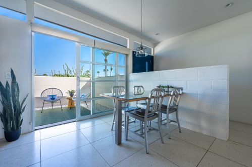 3551 Avenida Fey Norte, Palm Springs CA  92262-5409 exterior