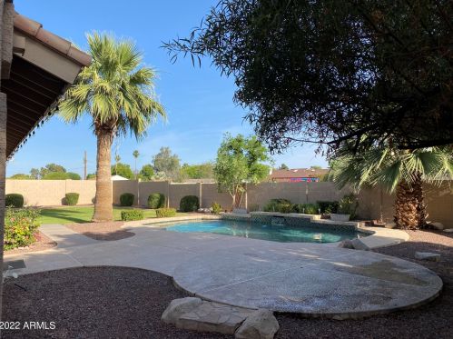 2623 Carriage Ln, Chandler, AZ 85224-1728