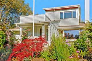 3850 32nd Ave, Seattle, WA 98199-1656