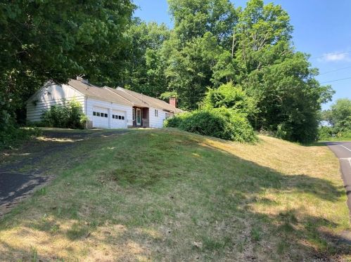 1051 Prospect Rd, Cheshire, CT 06410-1973