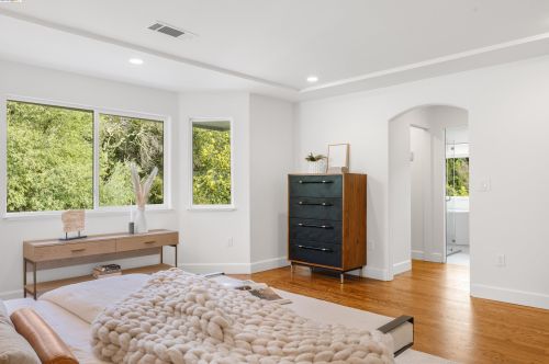 2990 Frye St, Oakland CA  94602-3545 exterior