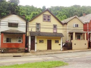 409 Patton St, Wall, PA 15148-1031
