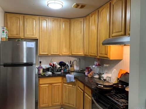 730 218th St, Bronx NY  10467-5881 exterior