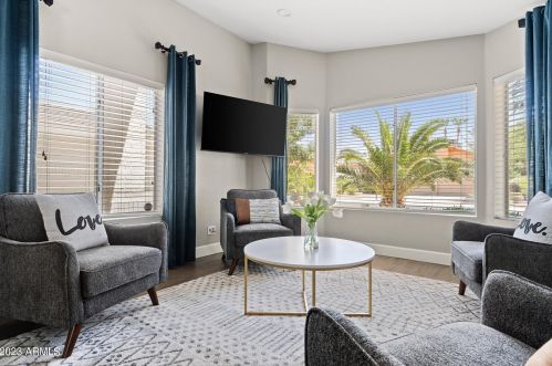 6164 Greenway Ln, Scottsdale, AZ 85254-2541