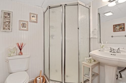 14 Corral Ln, Elwood NY  11731-3412 exterior