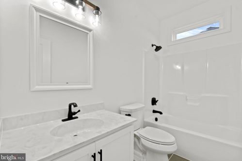 23478 Lands End Dr, Madison Mills VA  22960-3550 exterior