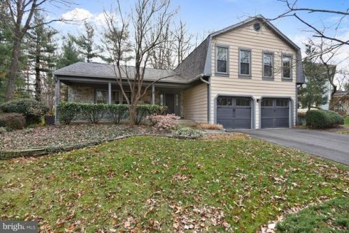 5961 Oakland Park Dr, Springfield VA  exterior