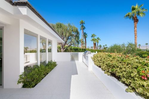 70288 Calico Rd, Rancho Mirage CA  92270-3408 exterior