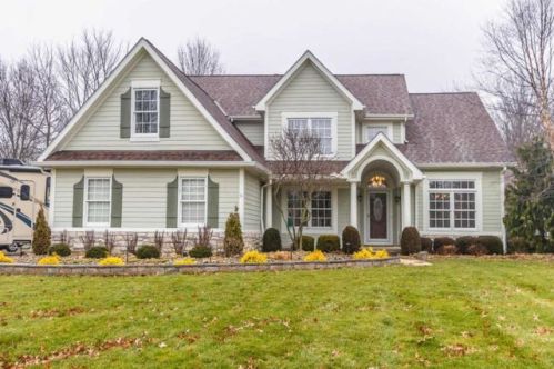 2755 Sweet Clover Ln, Galena, OH 43021-8533