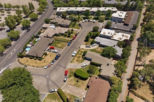 30 Plaza Way, Chico CA  95926-1247 exterior