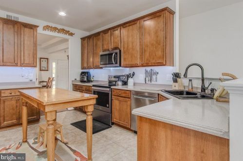 397 Prospect Hill Blvd, Charles Town WV  25414-5437 exterior