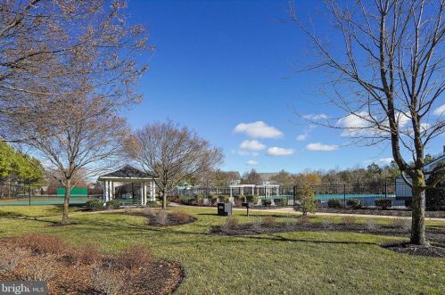 16143 Jordan Crest Ct, Haymarket VA  20169-4943 exterior