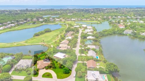 1224 Kittiwake Cir, Sanibel FL  33957-3608 exterior