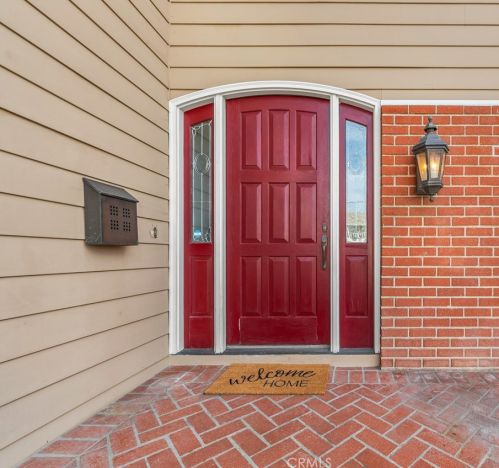 4848 Elder Ave, Seal Beach, CA 90740-3005
