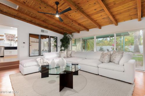 2434 8th St, Tucson AZ  85719-5623 exterior