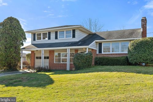 12 Anthony Ct, Wilmington, DE 19808-3007