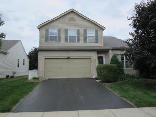 9214 Windy Creek Dr, Columbus, OH 43240-6022