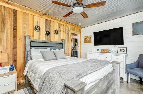 17978 Nashport Rd, Nashport OH  43830-4601 exterior