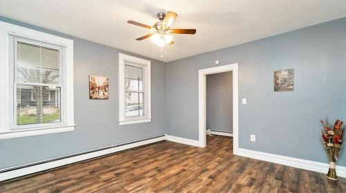 407 Walnut St, Catasauqua PA  18032-1704 exterior